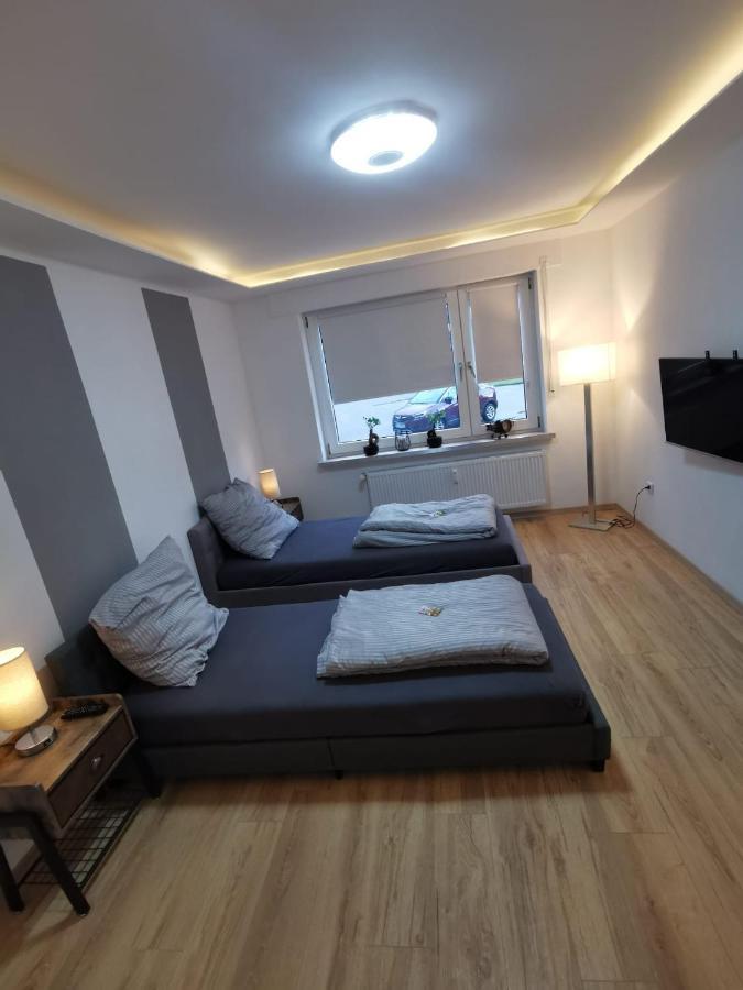Frisch Sanierte Ferienwohnung 2 Min Vom Suedstrand - Balkon - Pay Tv Wilhelmshaven Exterior photo